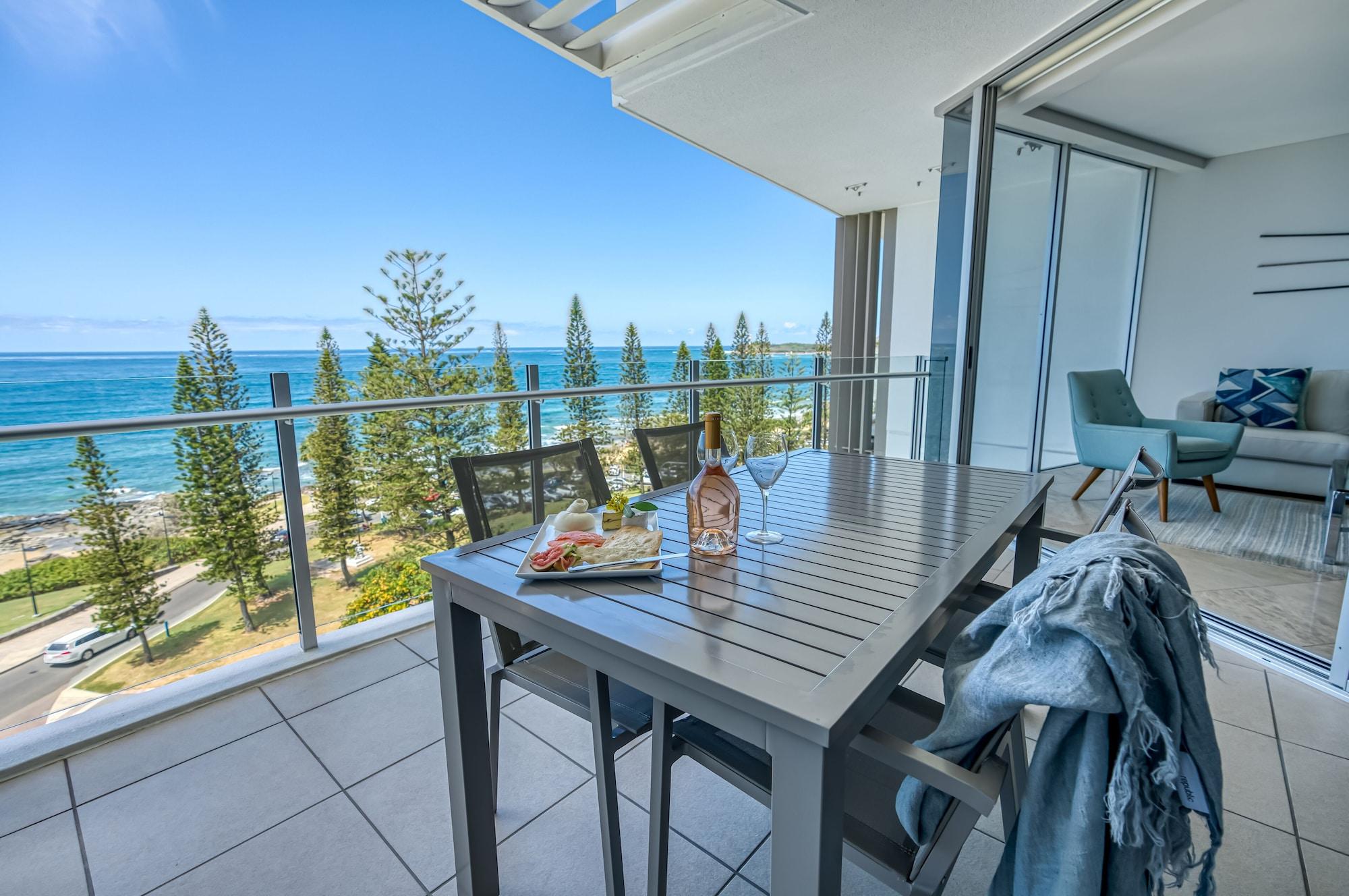 Oceans Mooloolaba Hotel Exterior photo
